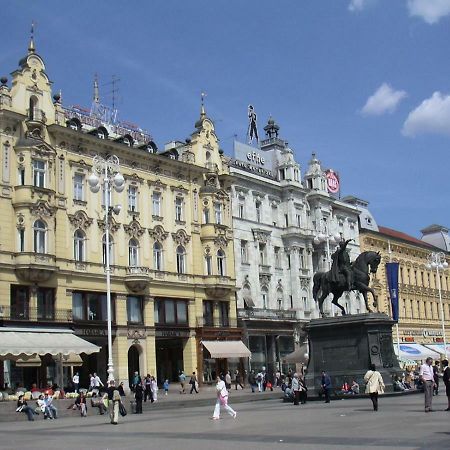 Lea Apartment - Free Parking In Front For 2 Cars Zagreb Exterior foto